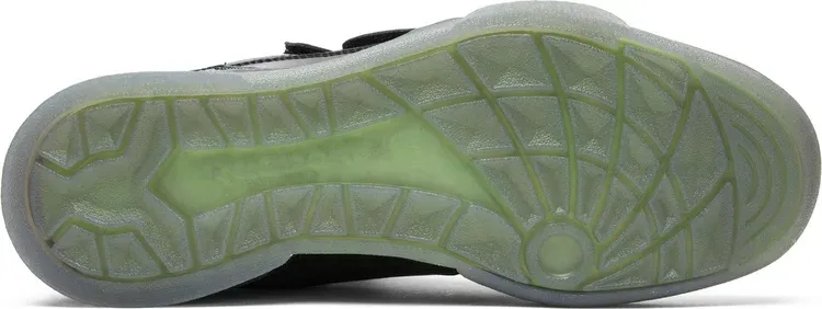 Aliens x alien stomper mid powerloader 'the final scene pack' Reebok sneakers, multicolor